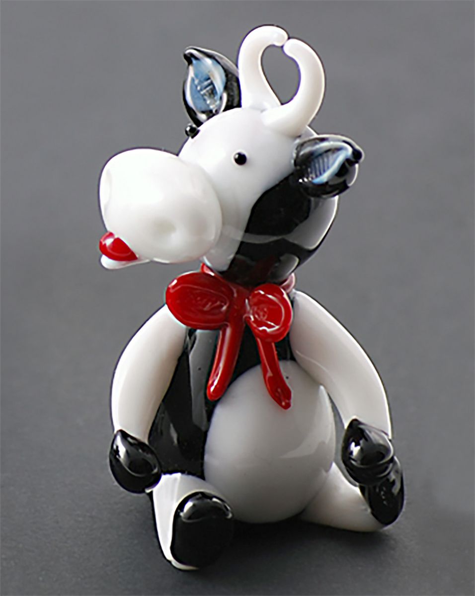 Cow Julia Glass Figurine