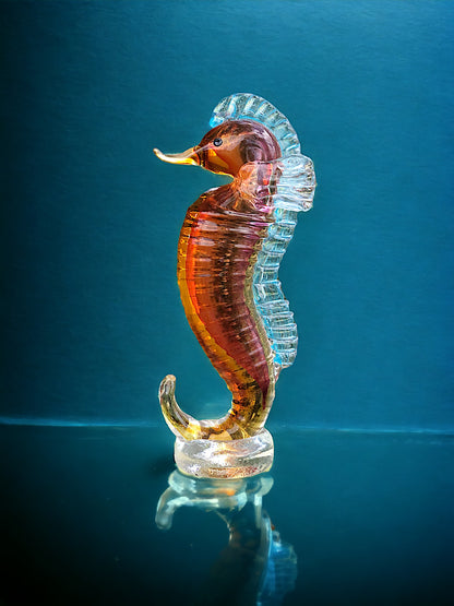 Seahorse Pink-Amber