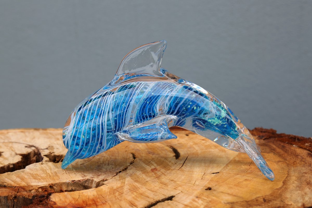 Dolphin Light Blue