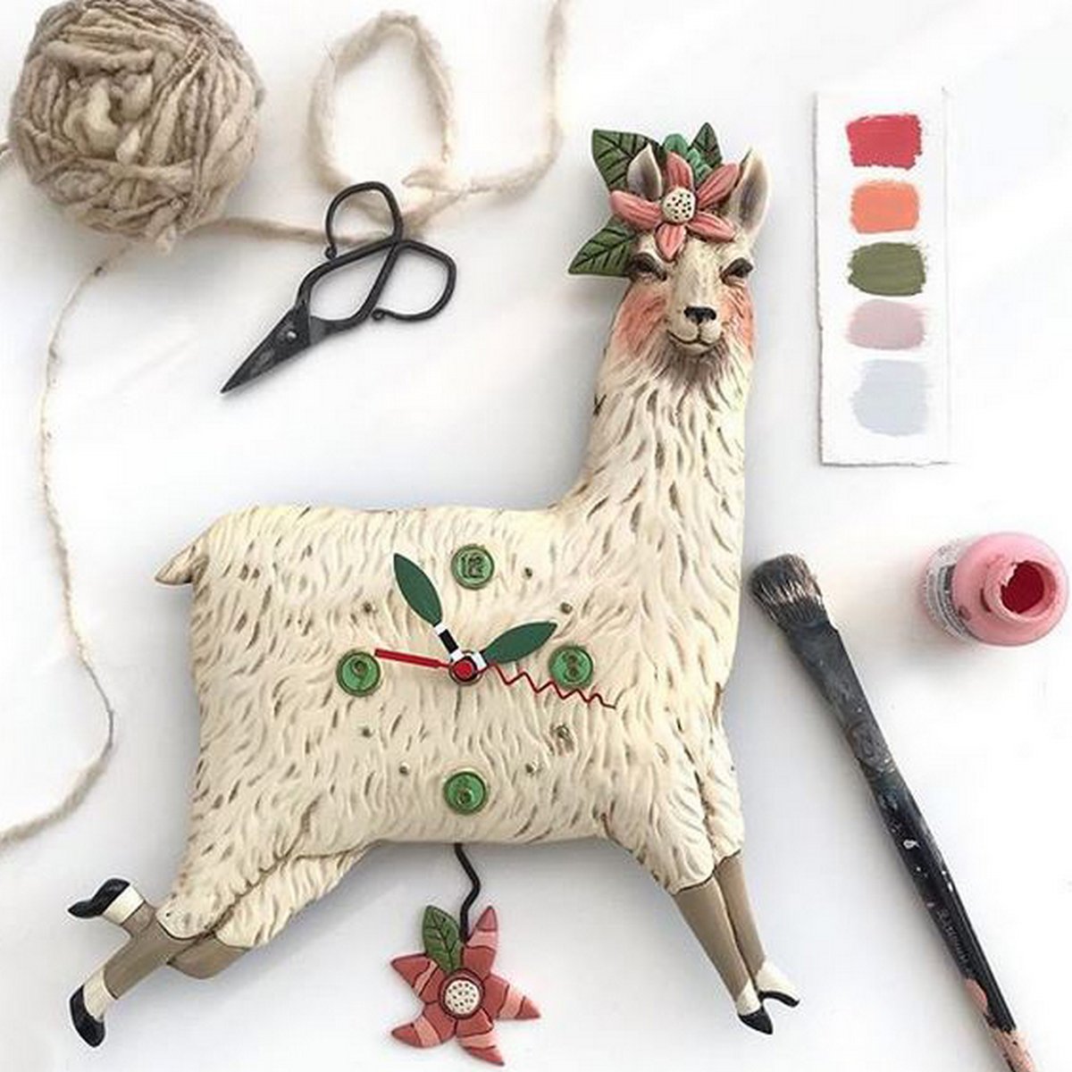Llama Love Clock